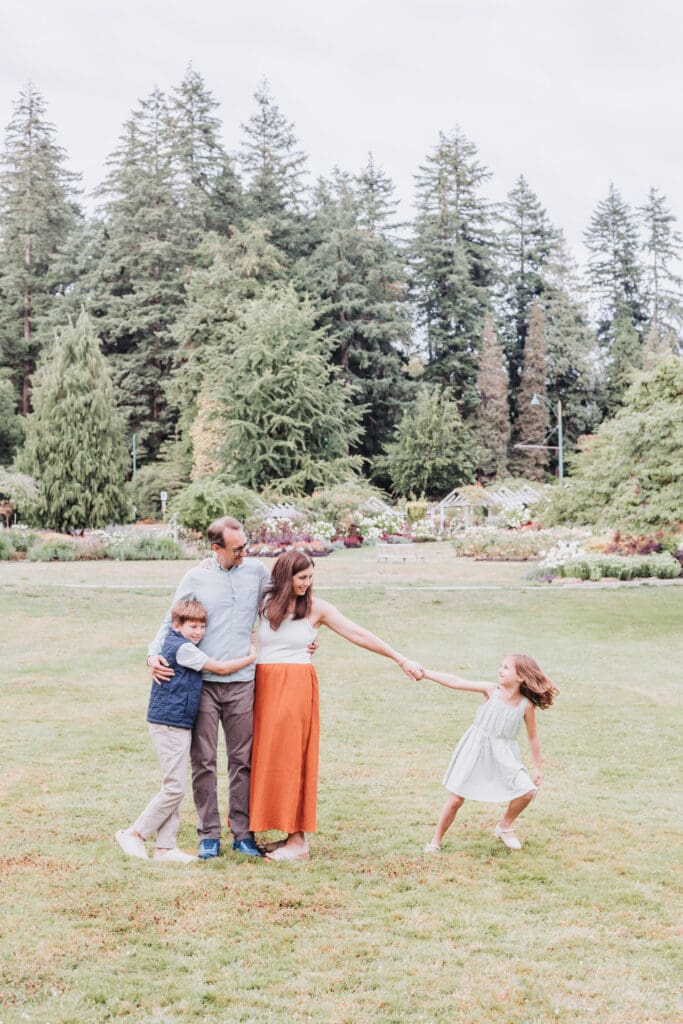 Lifestyle Family Photos at Stanley Park