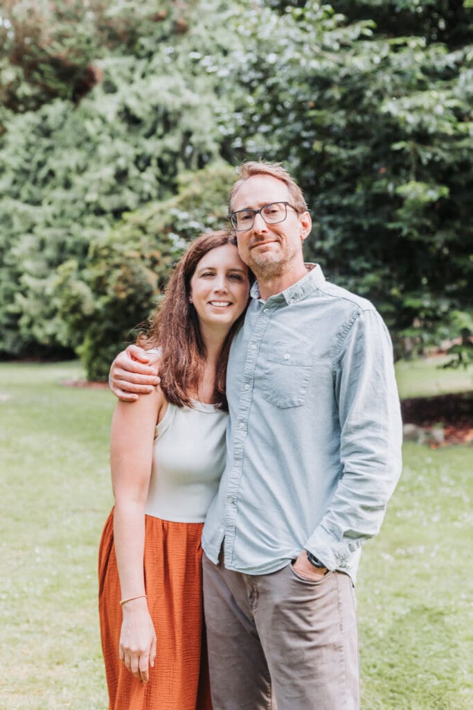 Couple in the gardens at Stanley Park Pavilion in Vancouver