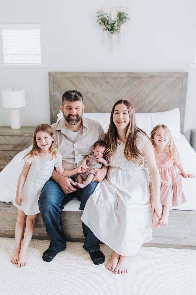 Lifestyle family photos with toddlers