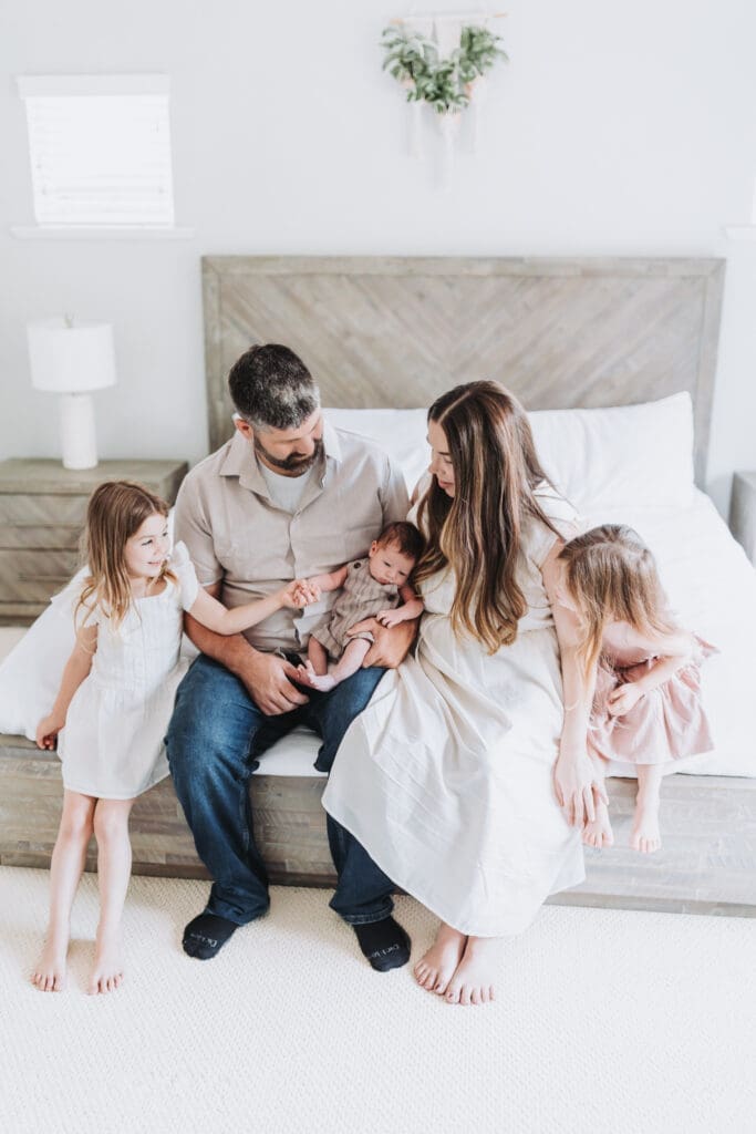 Lifestyle family photos with toddlers