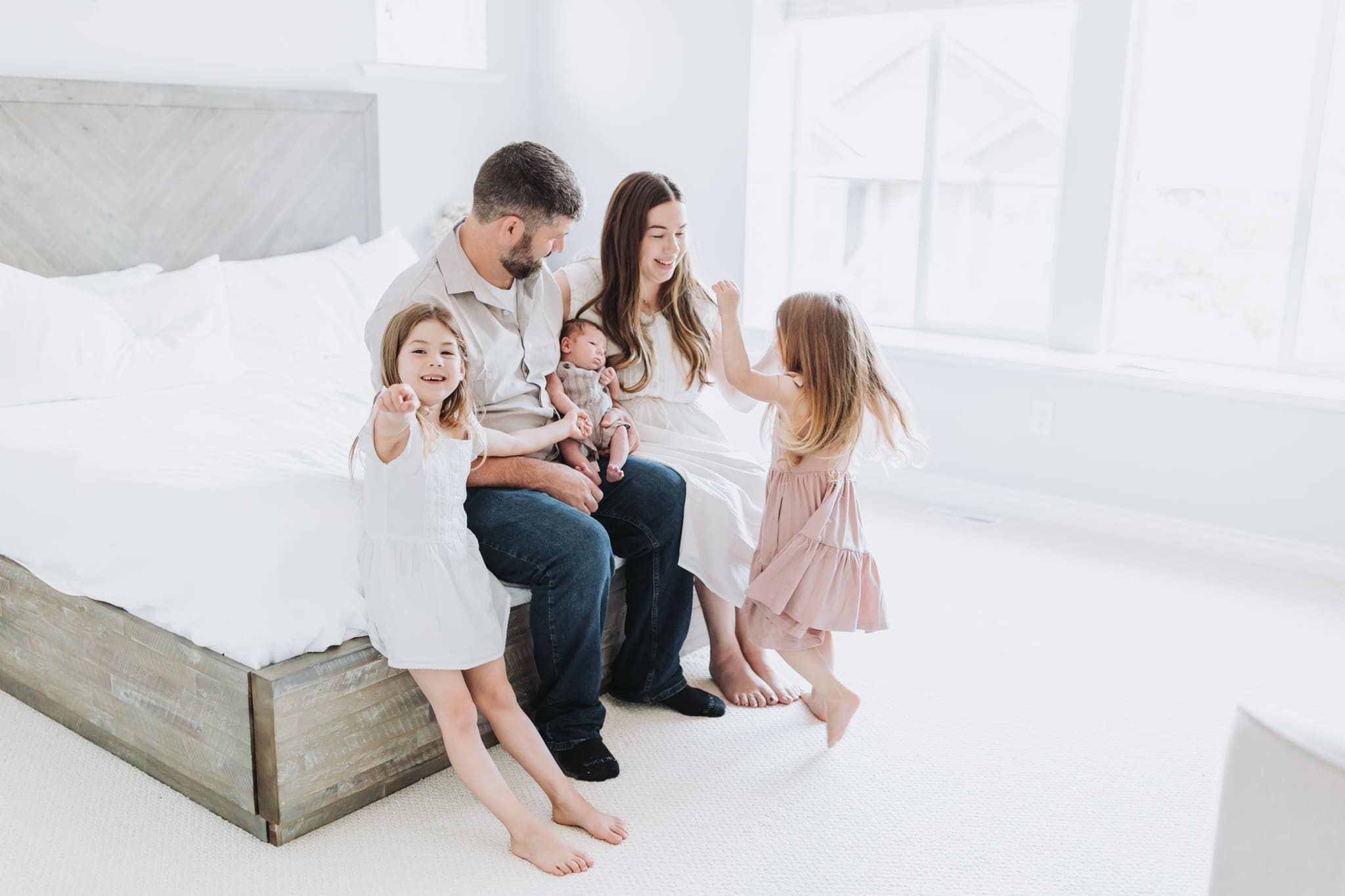 Lifestyle family photos with toddlers