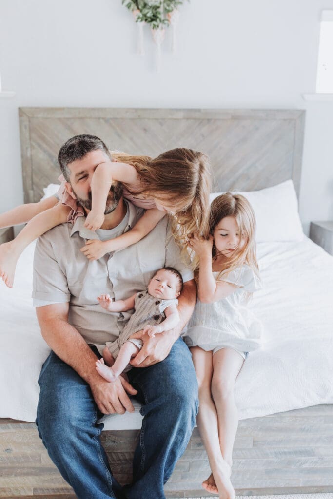 Lifestyle family photos with toddlers