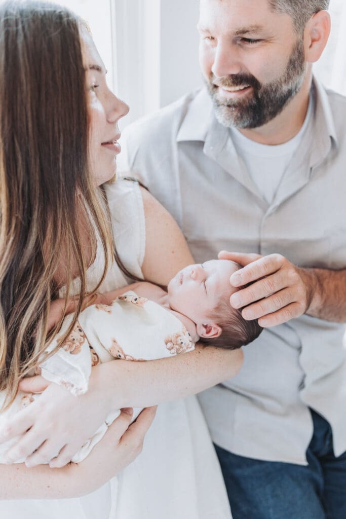 Lifestyle family photos with toddlers
